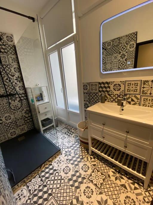 Appartement Paul Riquet Avec Place De Parking Beziers Ngoại thất bức ảnh